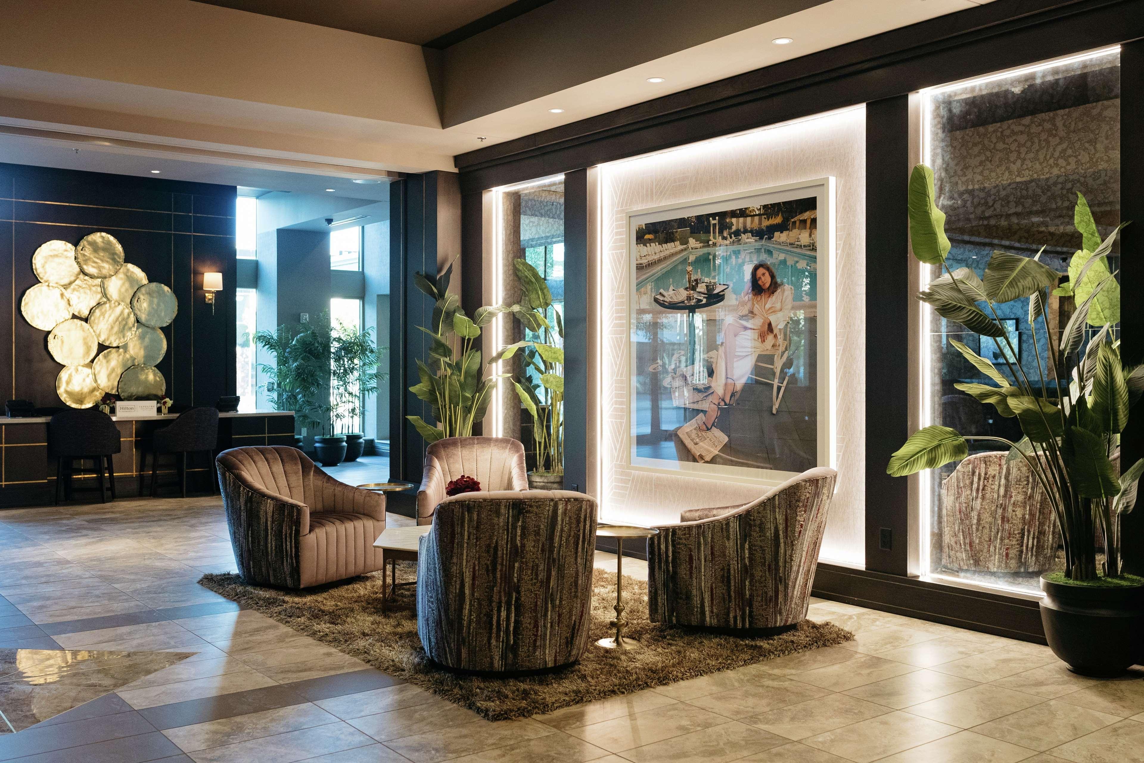 The Axis Moline Hotel, Tapestry Collection By Hilton Екстериор снимка