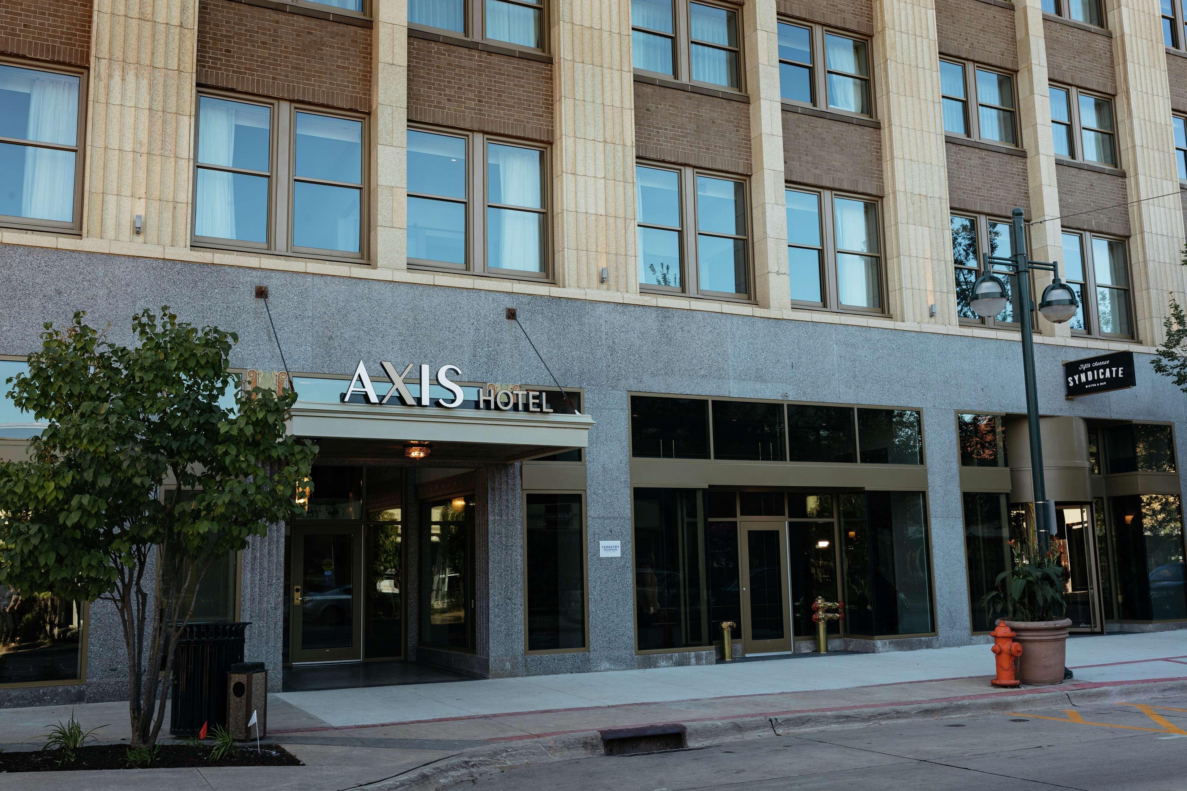 The Axis Moline Hotel, Tapestry Collection By Hilton Екстериор снимка
